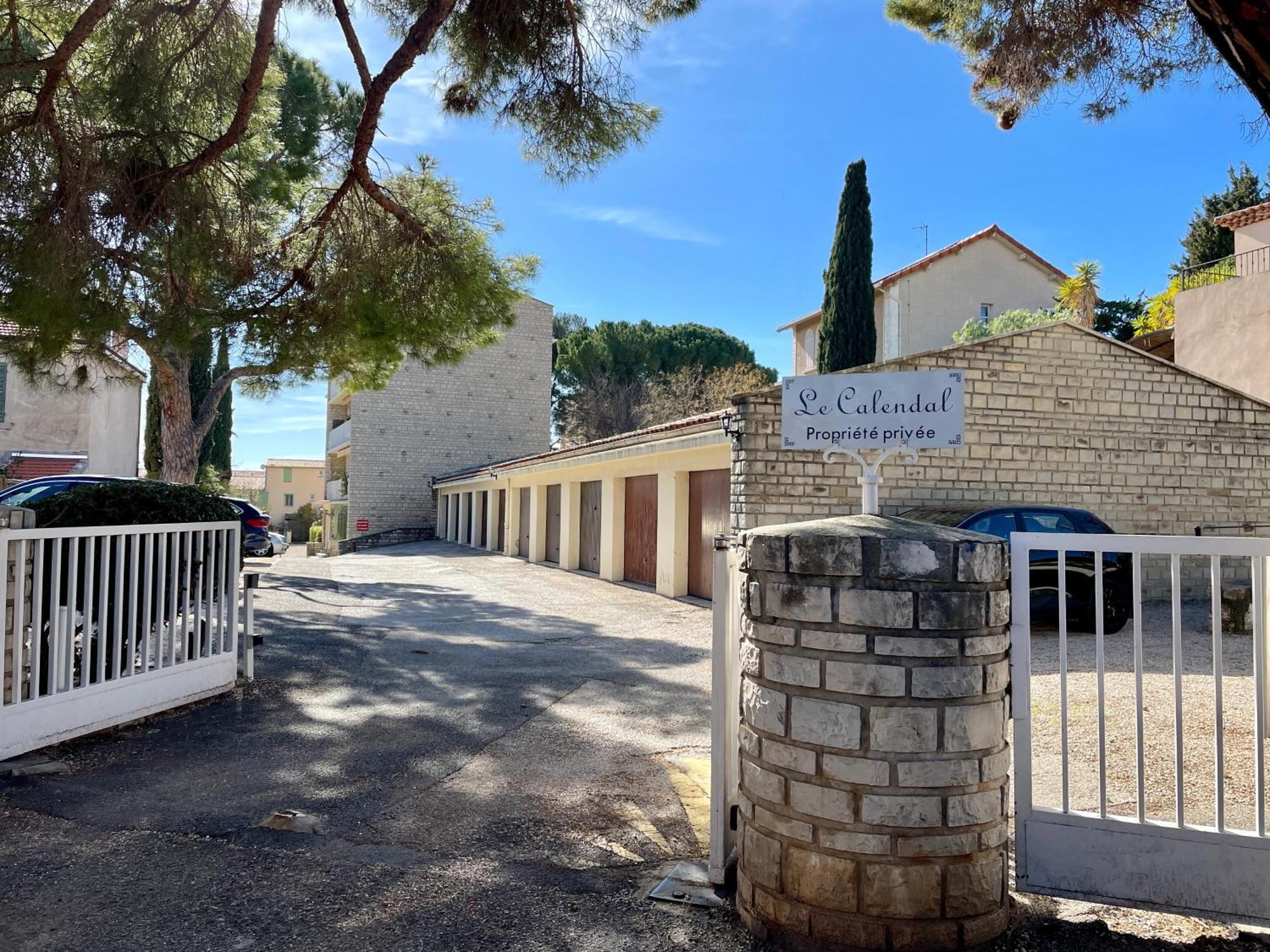 Au Coeur Et Au Calme De Bandol, Parking Et Climatisation Daire Dış mekan fotoğraf